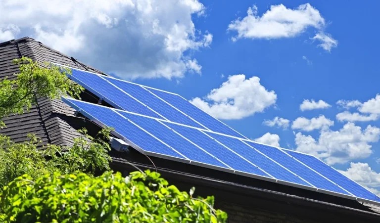 Why NJ Solar Contractors Are Helping Homeowners Save More Energy